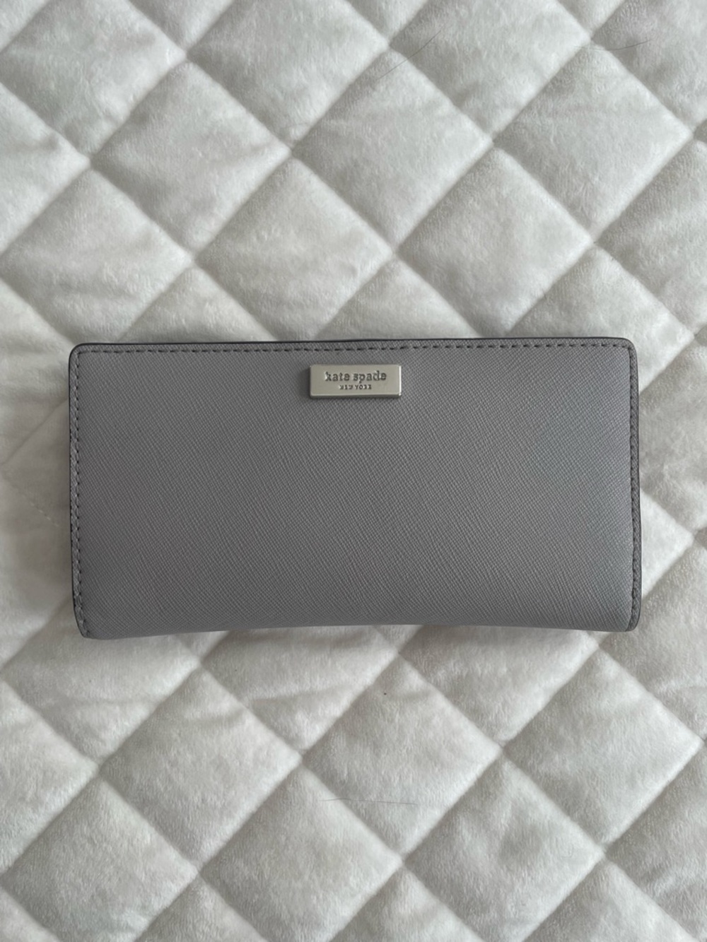 Kate Spade Gray Wallet